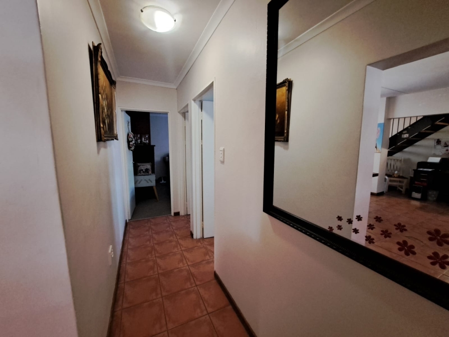 3 Bedroom Property for Sale in Waterval East North West